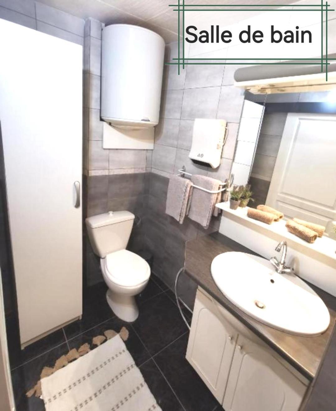 Rodez Centre Ville, Parking Gratuit Екстер'єр фото